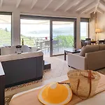 Thealos Village Lefkada ヴィラ リジア