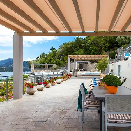 Thealos Village Lefkada *
