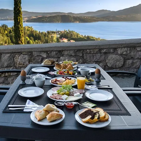 Thealos Village Lefkada Villa Lijá