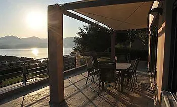 Thealos Village Lefkada Villa Lijá